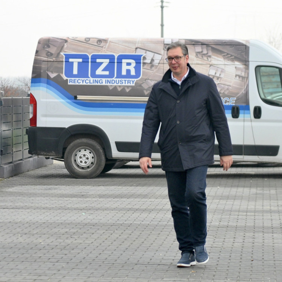 Brnabić: Vučić u Nišu uradio sve što su rekli da neće smeti; Ljudi ga oduševljeno dočekali VIDEO