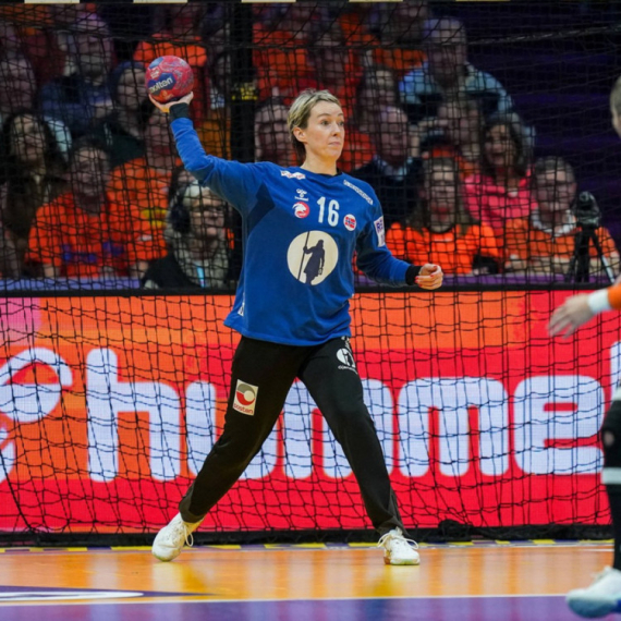 Golmanka Crvene zvezde u finalu SP