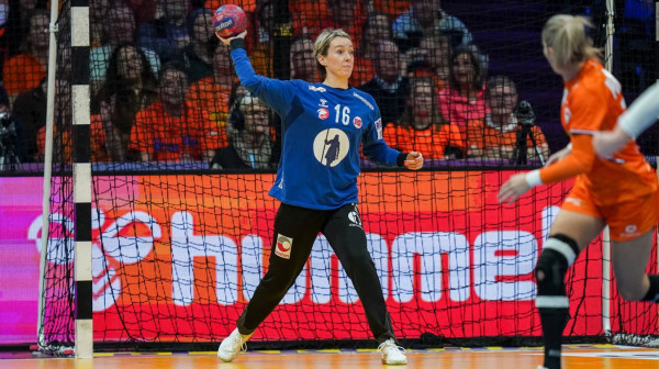 Golmanka Crvene zvezde u finalu SP