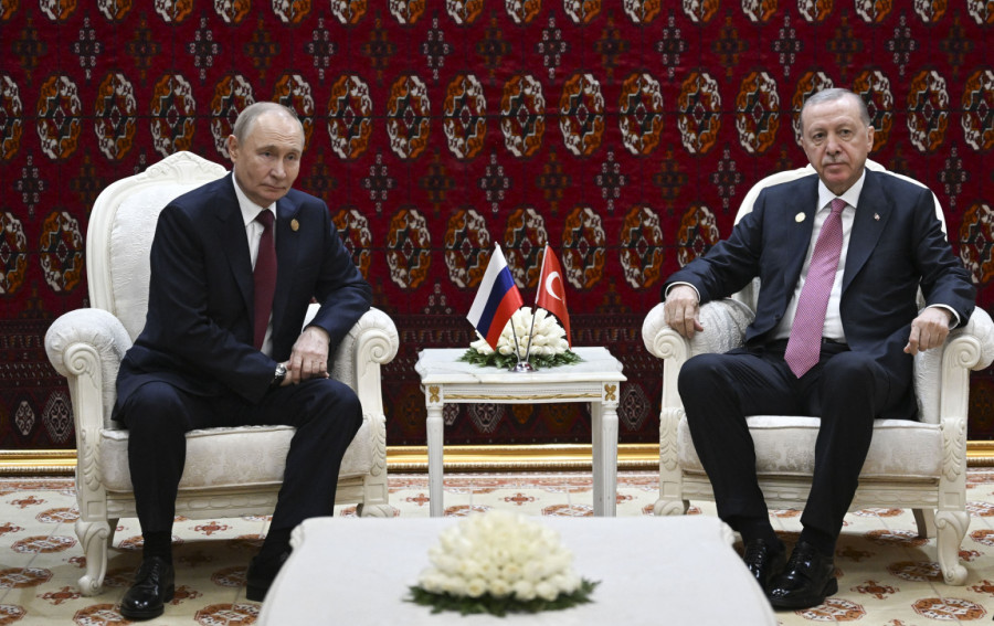 Mir nije daleko, Putin zna...