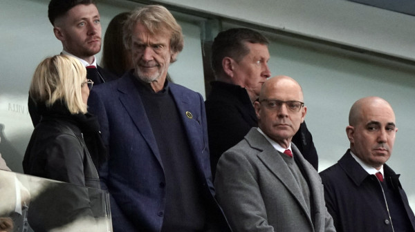 Nikad veći dug Mančester junajteda