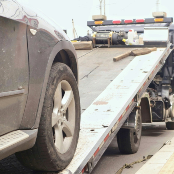 Pauk mu odneo auto: Napravio je još goru situaciju svojom glupošću