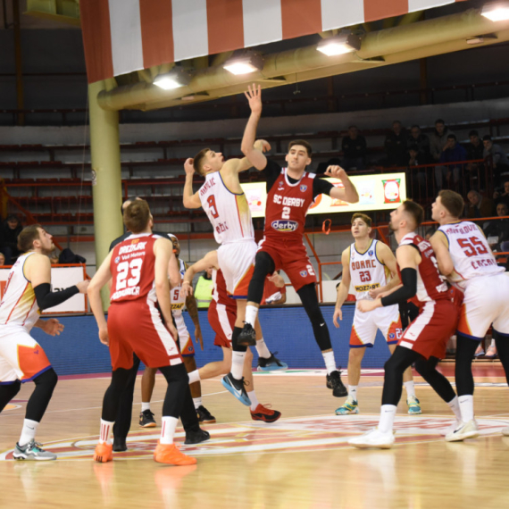 Ludnica u Čačku: Borac posle produžetka srušio SC