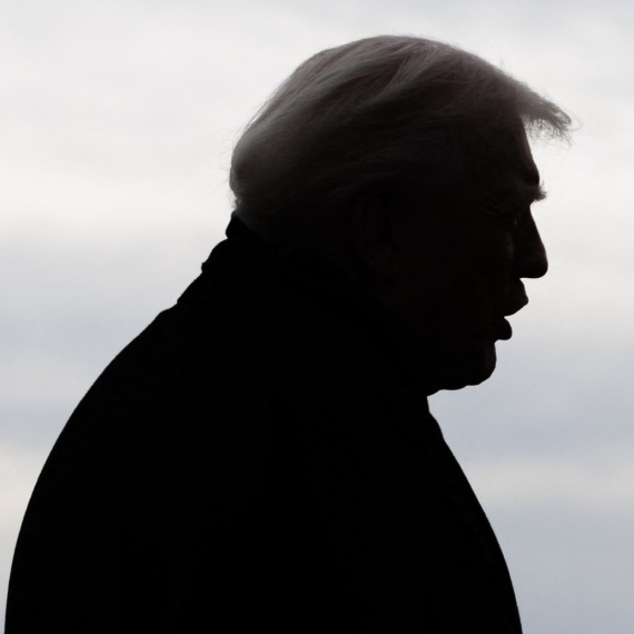 Oči celog sveta su uprte u Trampa: Sve opcije su na stolu; Poznat dan odluke?