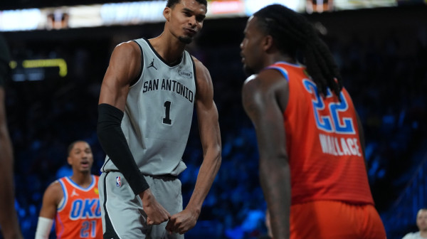 Ovo su finalisti NBA Kupa: Sparsi napravili senzaciju i izbacili Oklahomu! VIDEO