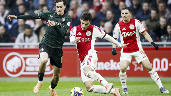 Ajaks slavio golčinom u "De Klasikeru" – PSV najzadovoljniji  VIDEO