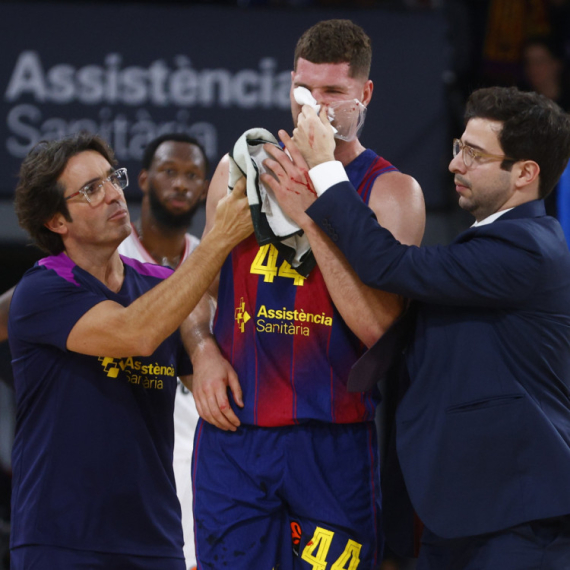 Igrač Barselone polomio nos