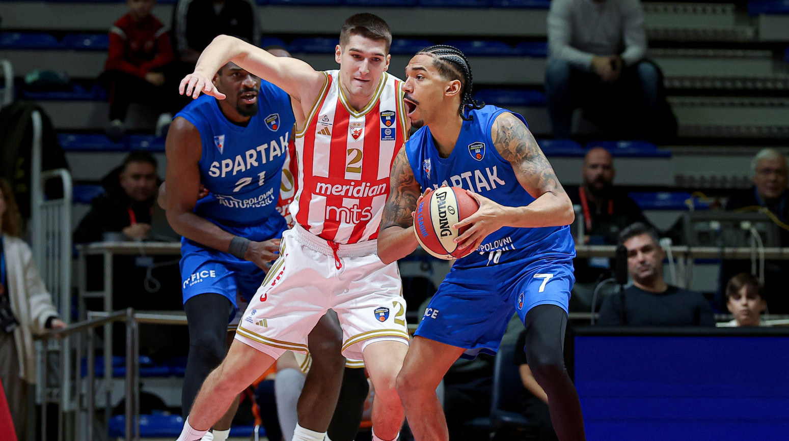 Zvezda konačno dobila Spartak!