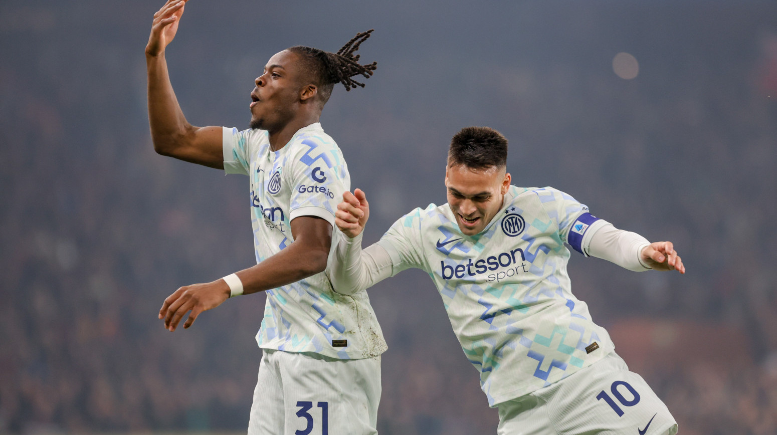 Inter "štriklirao" Đenovu i vratio se na vrh Serije A