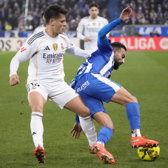 Real ponovo "mrcvario", ali pobedio VIDEO