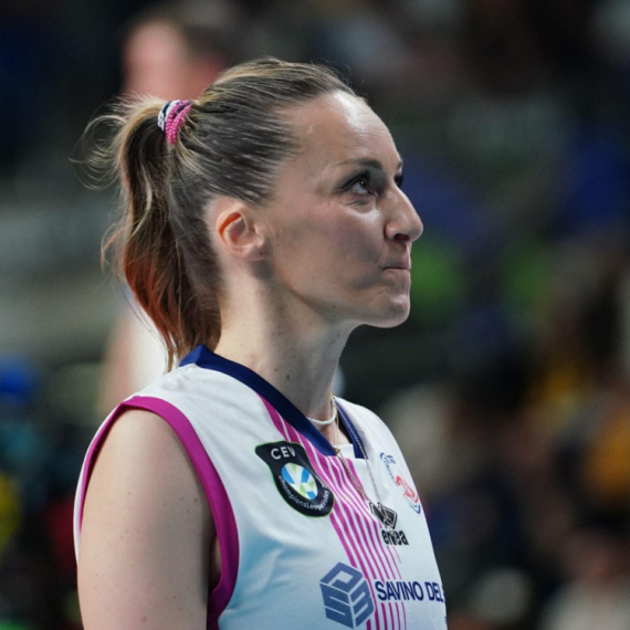 Neuništiva Maja Ognjenović šampionka sveta!