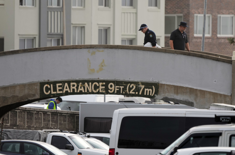 New footage of the Sydney attacker released; the video is chilling VIDEO/PHOTO