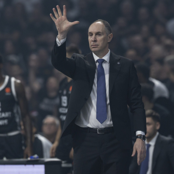 Ocokoljić i dalje vodi Partizana