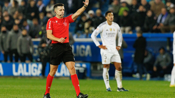 Iz Reala "bljuju vatru": "Sudija Katalonac"; "Prljava liga"; "Takmičimo se vezanih ruku" VIDEO