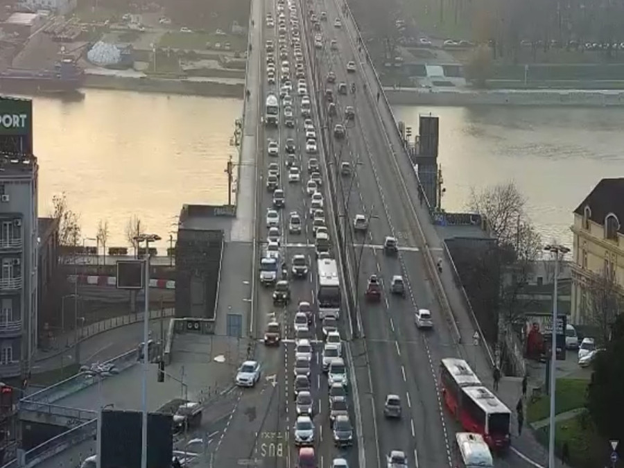 Naoružajte se strpljenjem; Gužve su katastrofalne – u ovim delovima grada je najgore FOTO