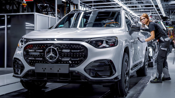 Novi Mercedes ulazi u serijsku proizvodnju, sklapaće se u "komšiluku" FOTO