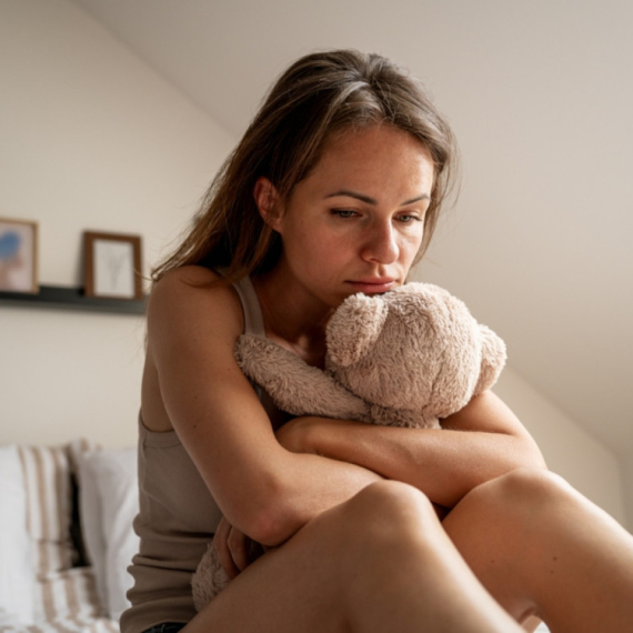 Dve navike često sabotiraju vaš ljubavni život: Možda zato ste još uvek singl