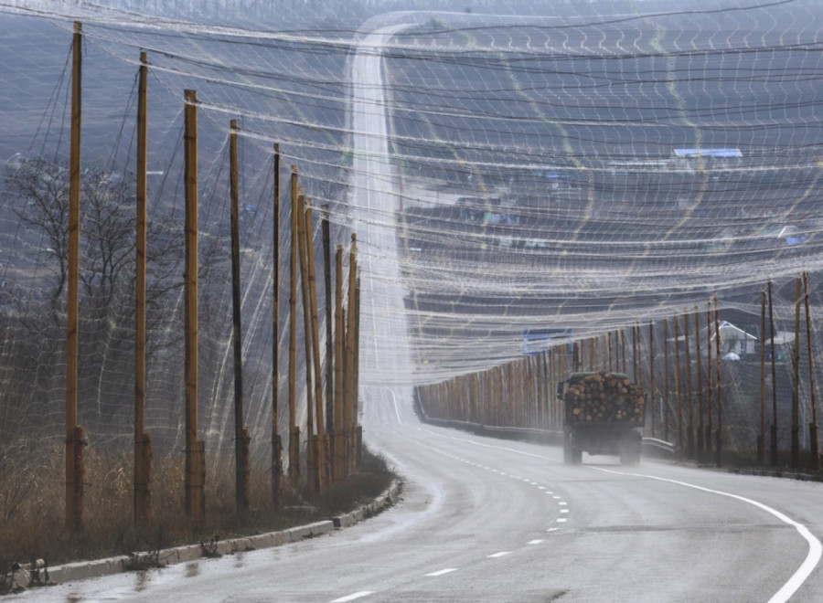Šok u Ukrajini: Grad umotan u mrežu FOTO/VIDEO