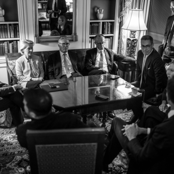 "Evropa podmeće klipove u točkove i kuje zaveru protiv SAD"