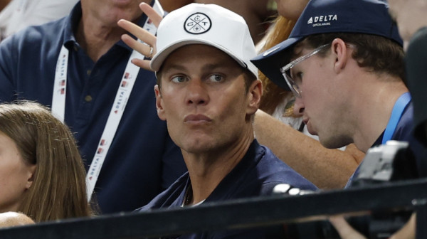 Brejdi bi da se vrati, a ne može