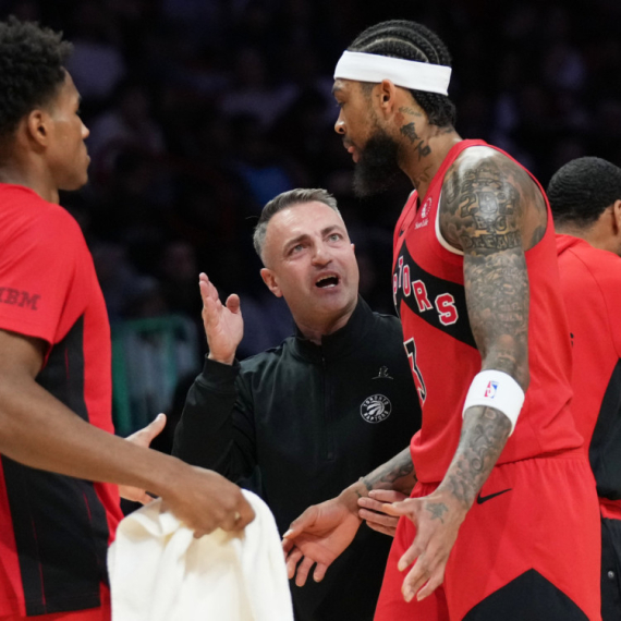 Jović 12 sekundi na parketu – Rajaković odneo pobedu