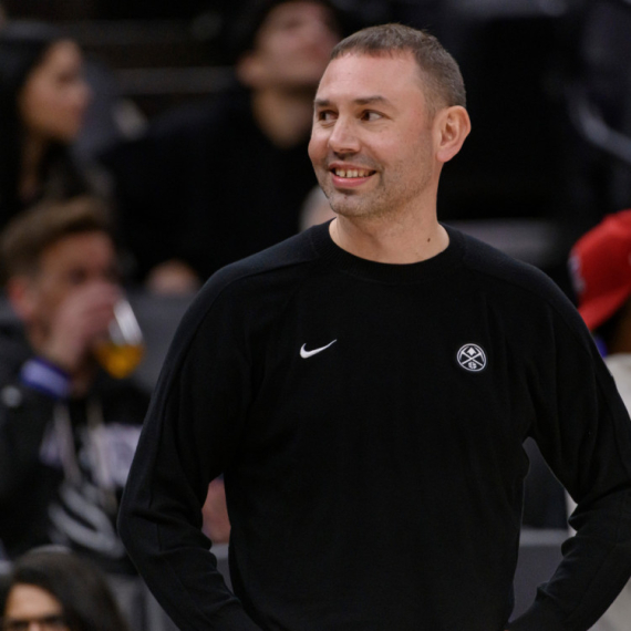 Adelman o duelu Jokića i Šenguna: "Platio bih da gledam ovo"