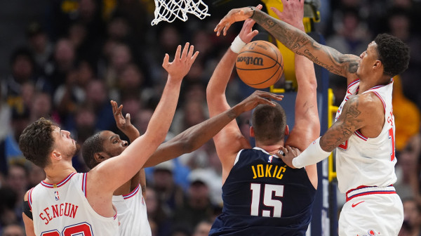 Durent: "Verujem da su treneri u Srbiji hteli da ukalupe Jokića"