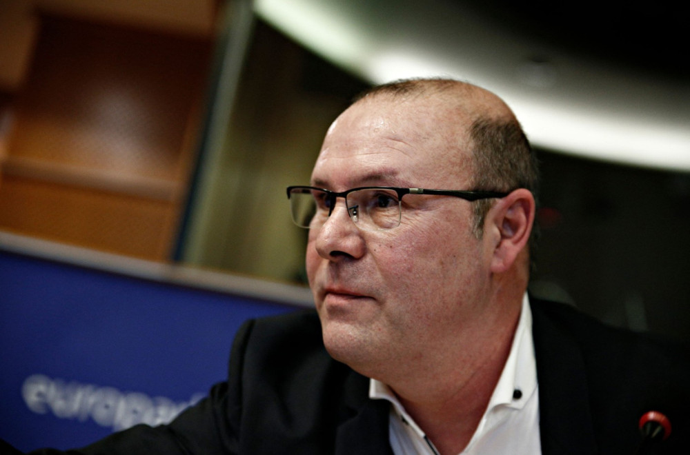 Nepoznati fudbaler i najpoznatije fudbalsko pravilo: Oslobodio igrače ropstva, a živi od socijalne pomoći