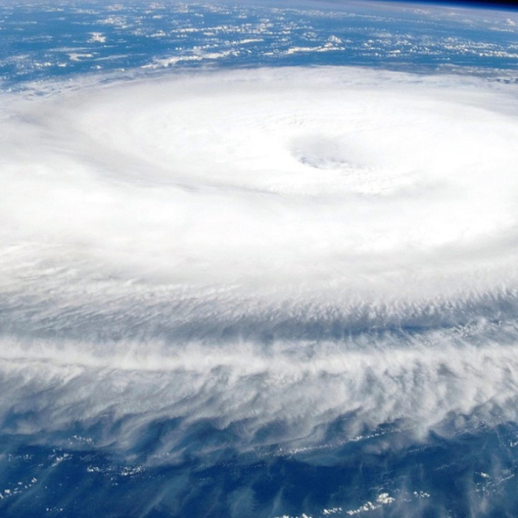 "Rasulo" polarnog vrtloga; "Eksplozivno" se stvara najjača oluja i hita ka Evropi