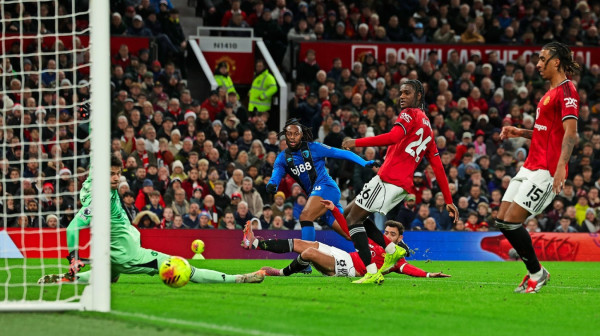 Legenda u šoku: "Šta se koji đavo dogodilo u Mančesteru?" VIDEO