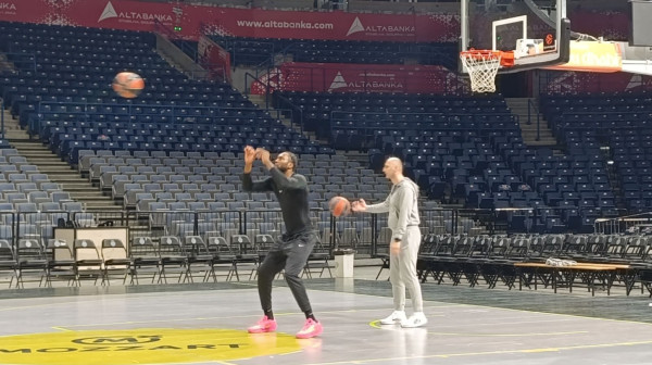 Bruno ostao sâm u sali – šta je spremio Ocokoljić? VIDEO