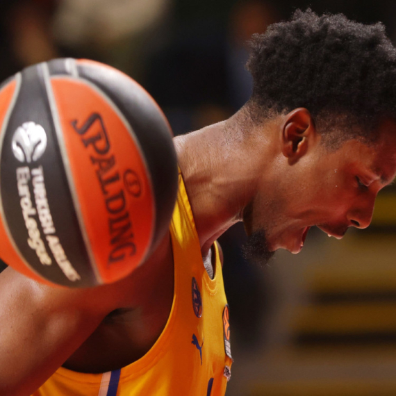 MVP Rajt nedovoljan Dubaiju – Makabi slavio u trileru VIDEO