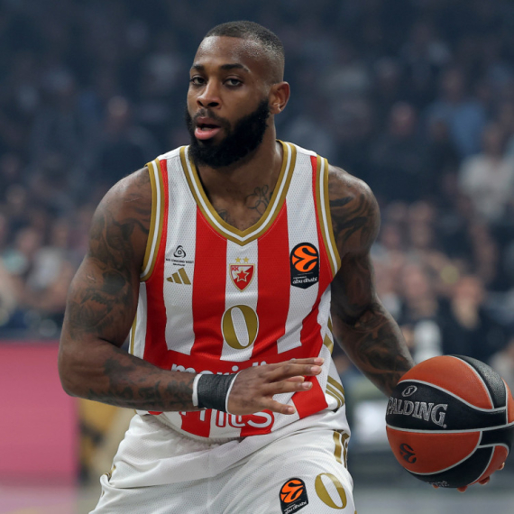 Kakva trojka – vodi Zvezda!