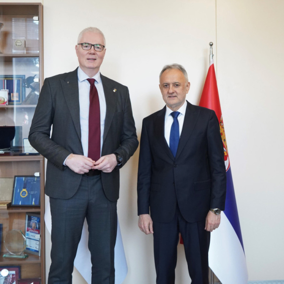 Održan prvi sastanak ministra sporta Gajića i predsednika OKS Tomaševića