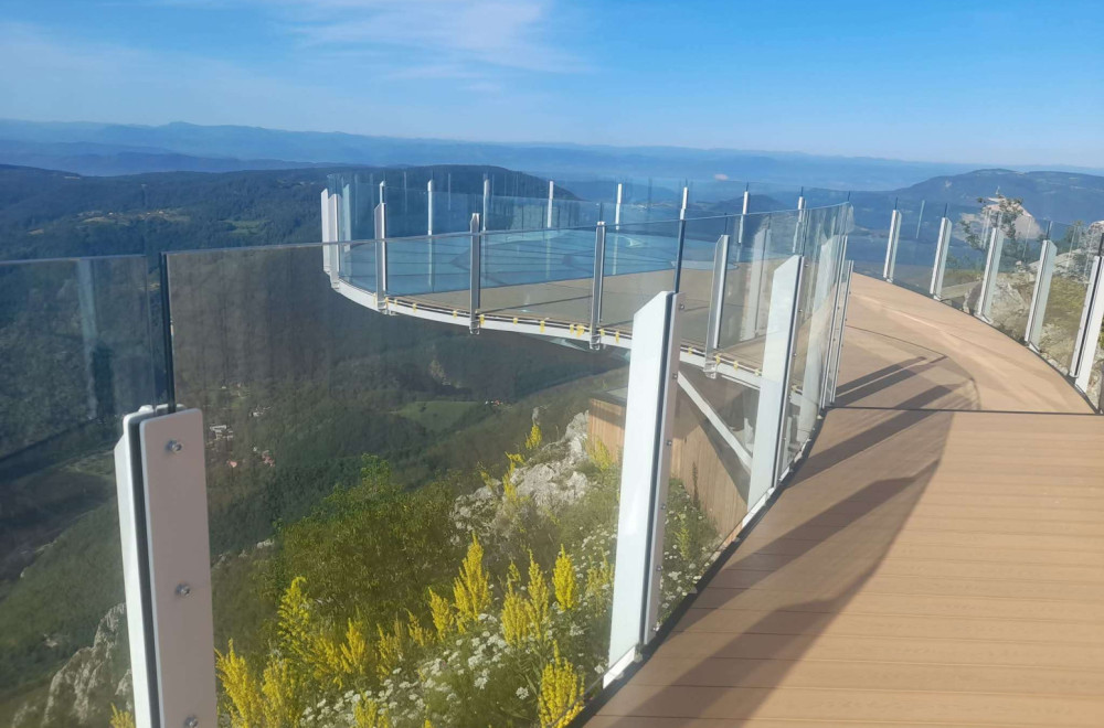 Najlepši pogled u Srbiji: Evo kada se očekuje otvaranje vidikovca na Kablaru