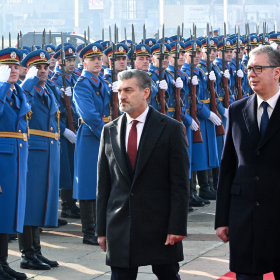 Vučić se sastao sa Kavelašvilijem; Svečana ceremonija za predsednika Gruzije ispred "Palate Srbija" VIDEO