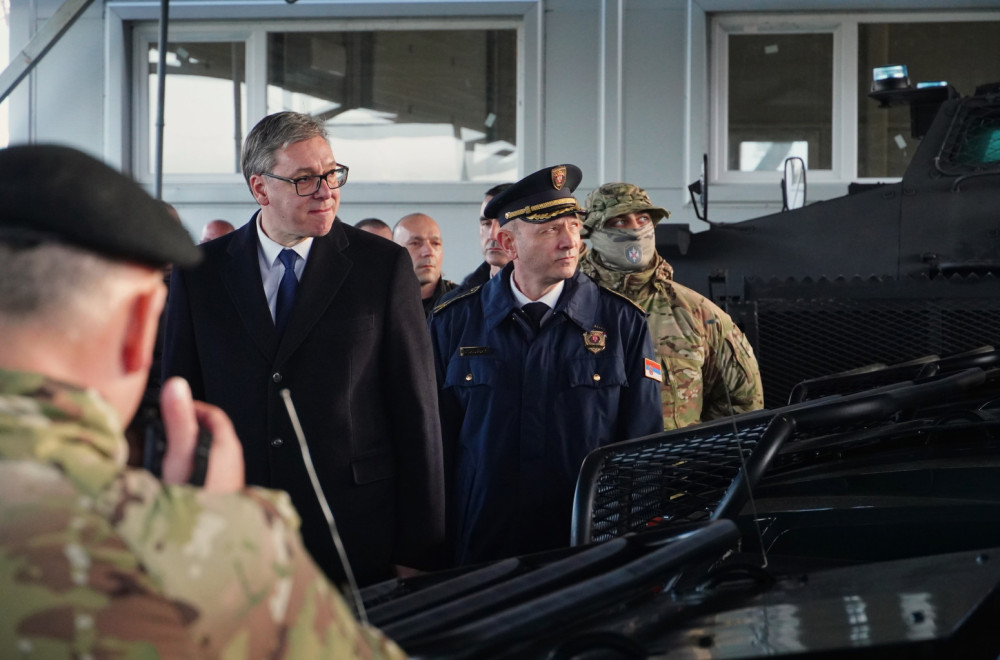 Vučić dobio priznanje od SAJ-a i poručio: Vi ste glava svake države FOTO/VIDEO