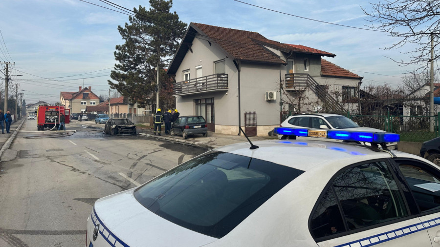 Drama u Čačku: Čuli smo jaku eksploziju FOTO