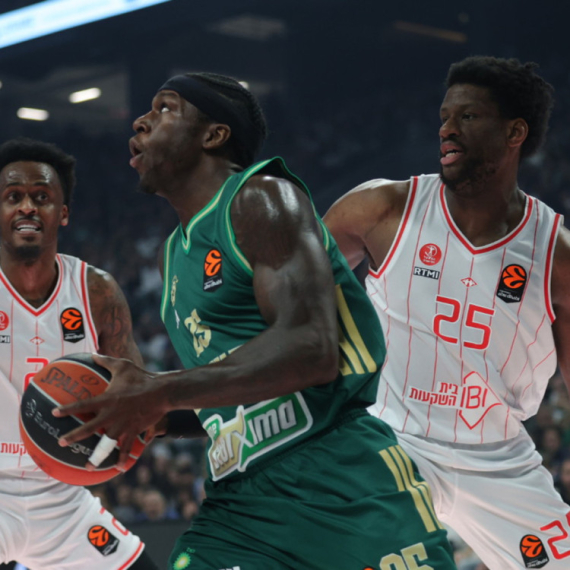 PAO dobio ludi meč u Atini – žilavi Hapoel nije izdržao poslednji udar VIDEO