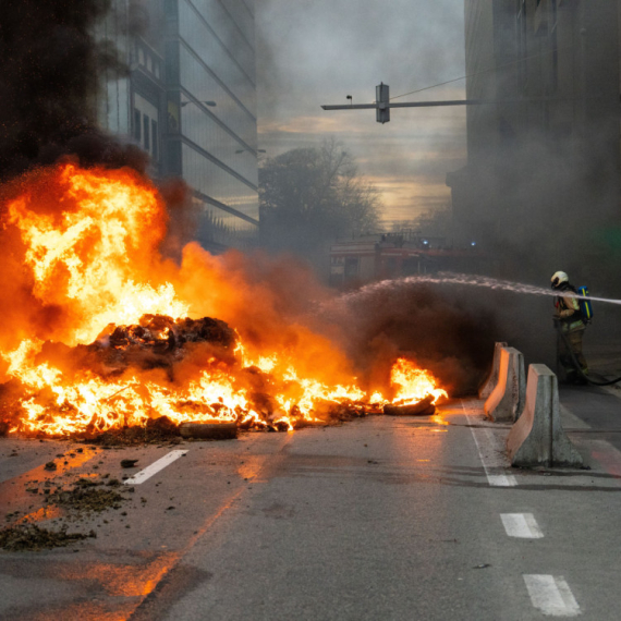 Brisel totalno polupan