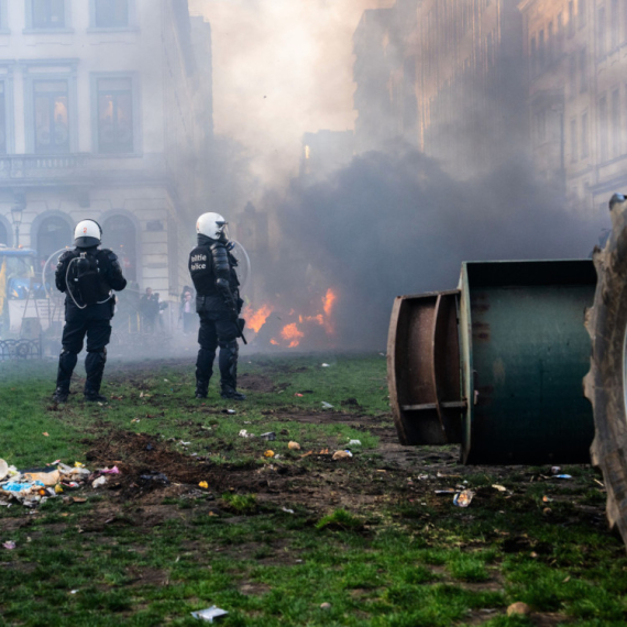 Brisel totalno polupan FOTO/VIDEO