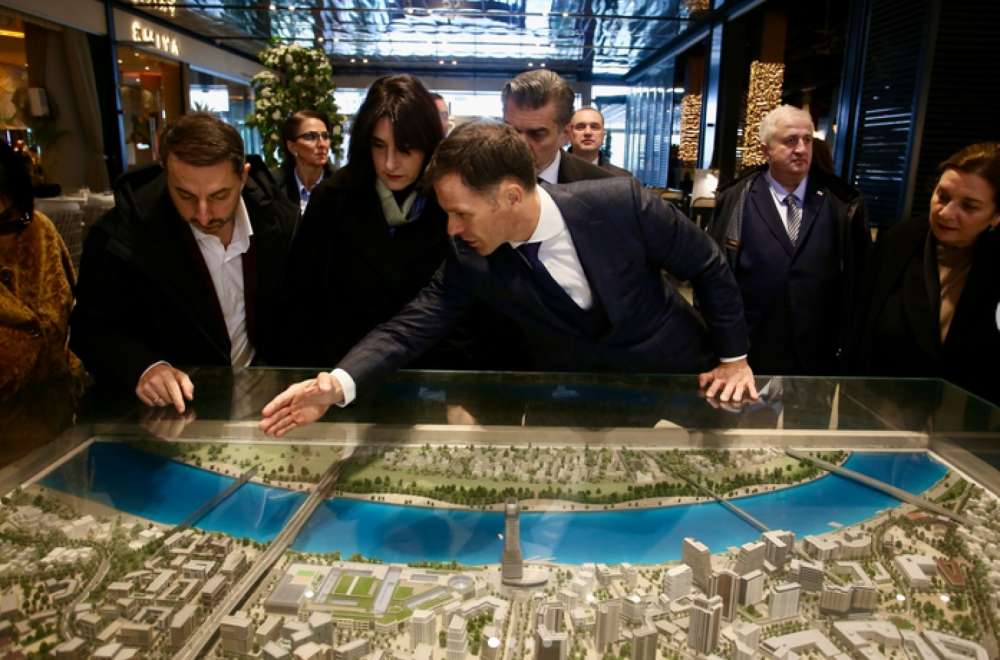 Mali obišao Beograd na vodi sa Kavelašvilijem: Simbol napretka Srbije