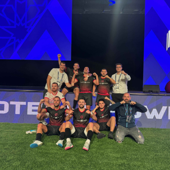 Zero 10 obezbedio plasman u osminu finala Phygital Footballa