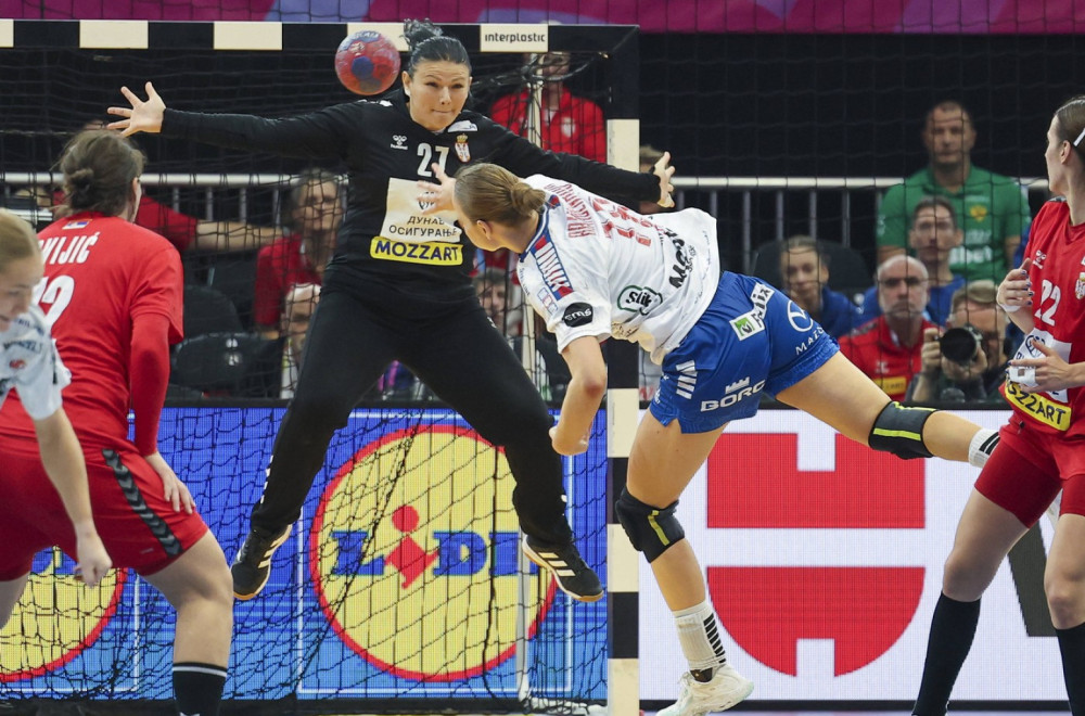 Zvezda ostala bez golmana