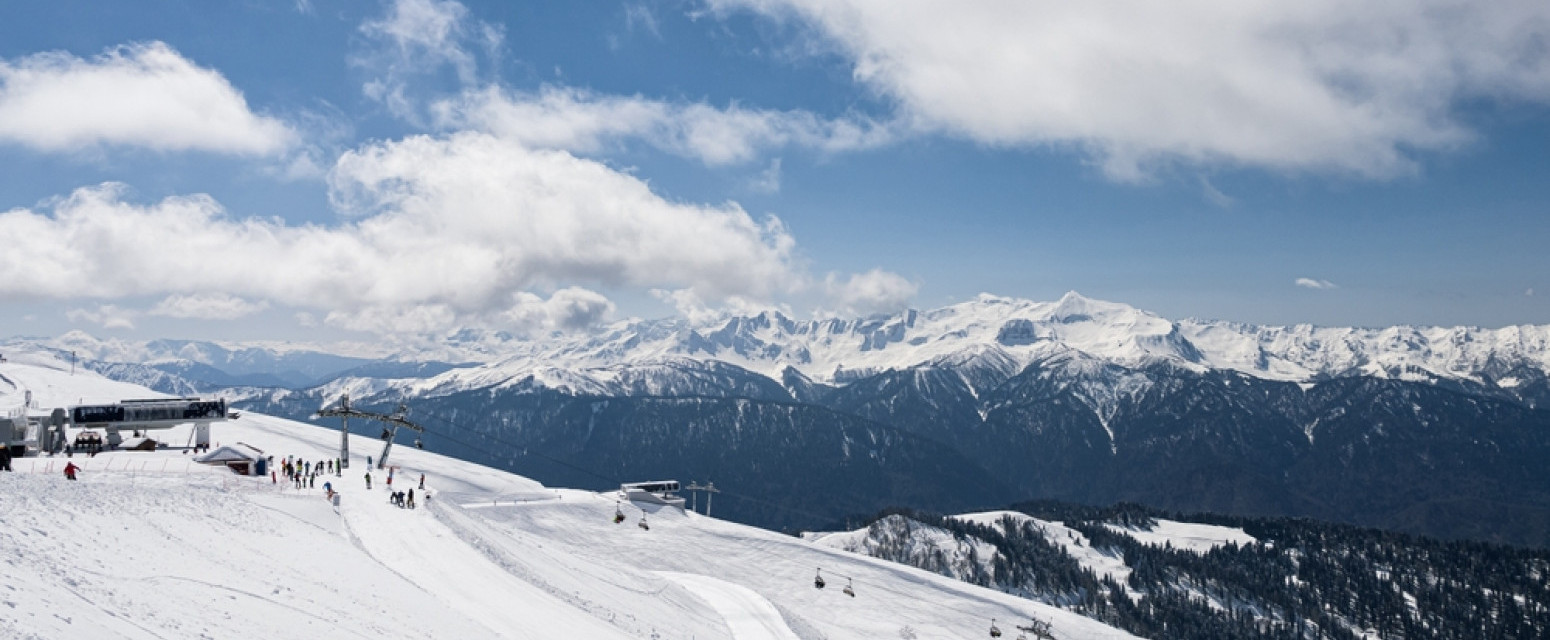 Skijanje na Alpima za svega 400 evra: Omiljeno među Srbima, bez gužvi i sa pristupačnim cenama