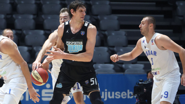 Ono kad ti ne pomogne ni dvocifreni Boban Marjanović