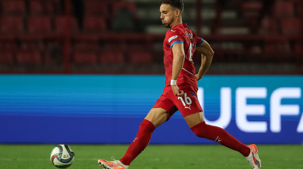 Turci "kradu" Zvezdi pojačanje?