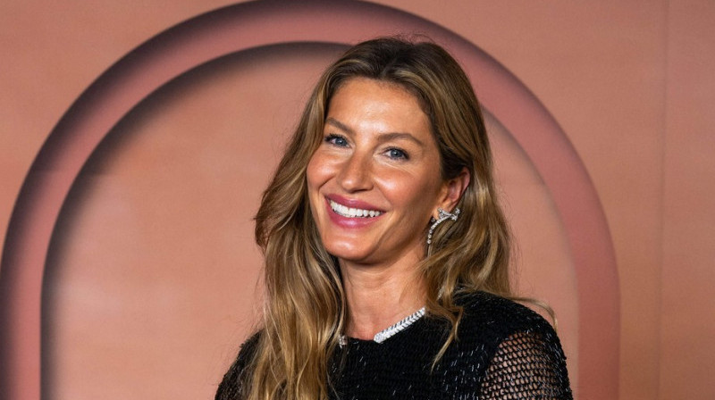 Ponovo stala pred oltar, ali u tajnosti: Udala se jedna od najlepših žena sveta