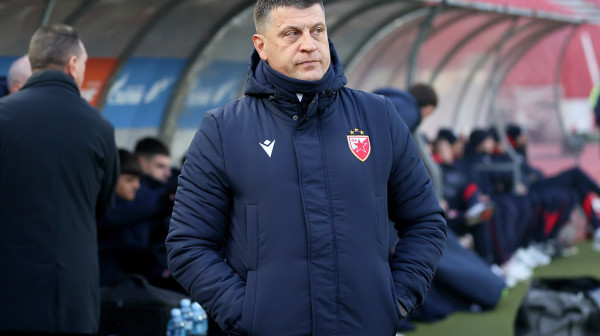 Zvezda se saopštenjem oprostila od Milojevića