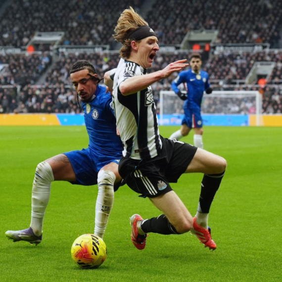 Da li je moguće da ovo nije penal? VIDEO